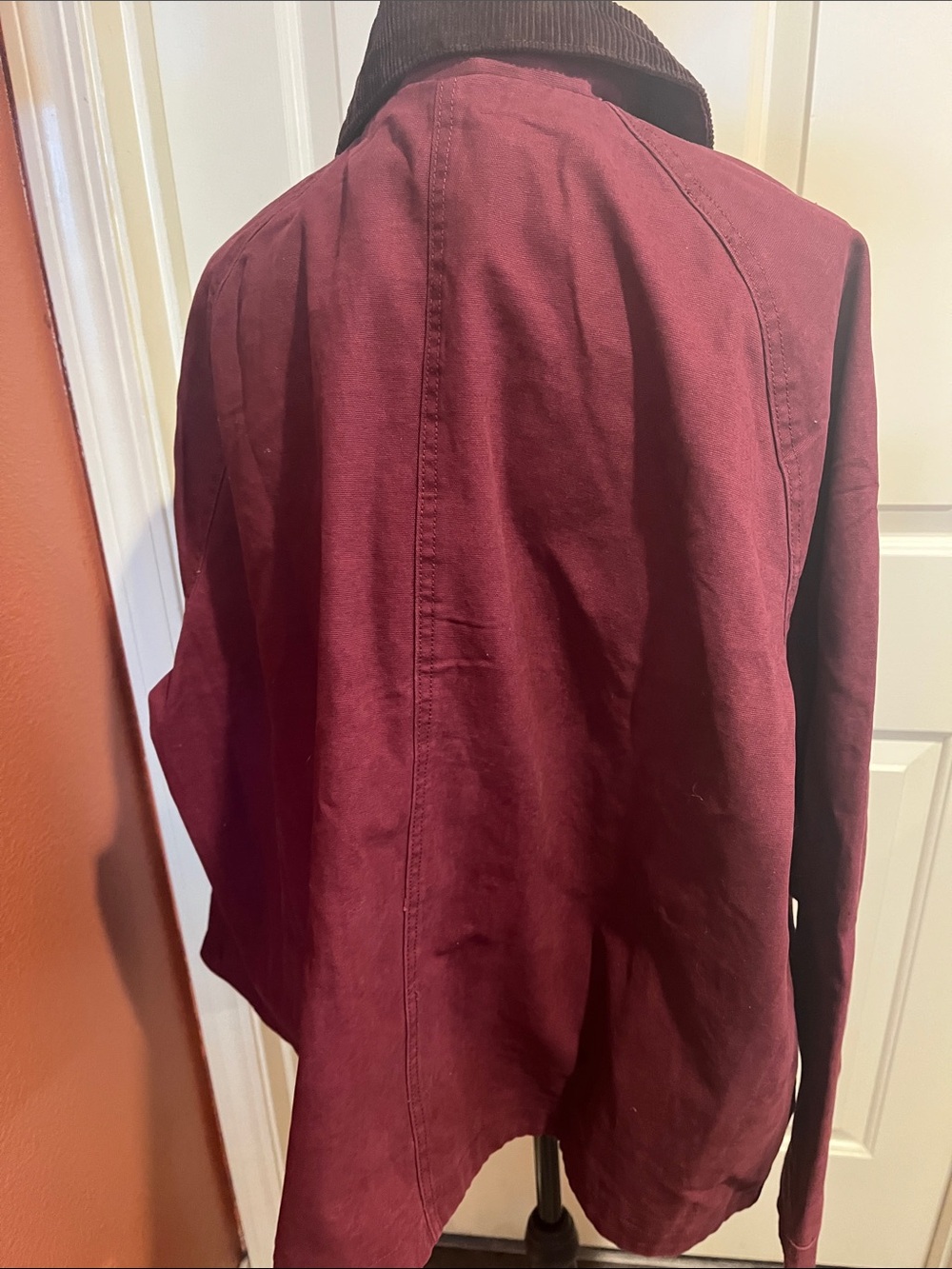Levi's Utility barn coat jacket in wine color, with Brown Corduroy Collar - Picture 10 of 10